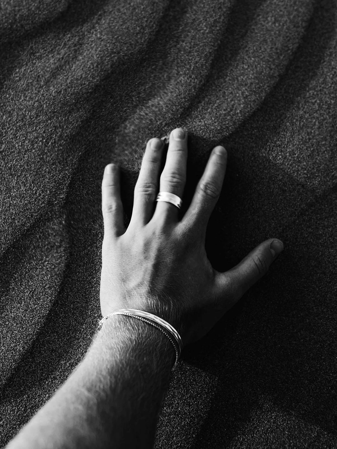 EXCLUSIVE RING